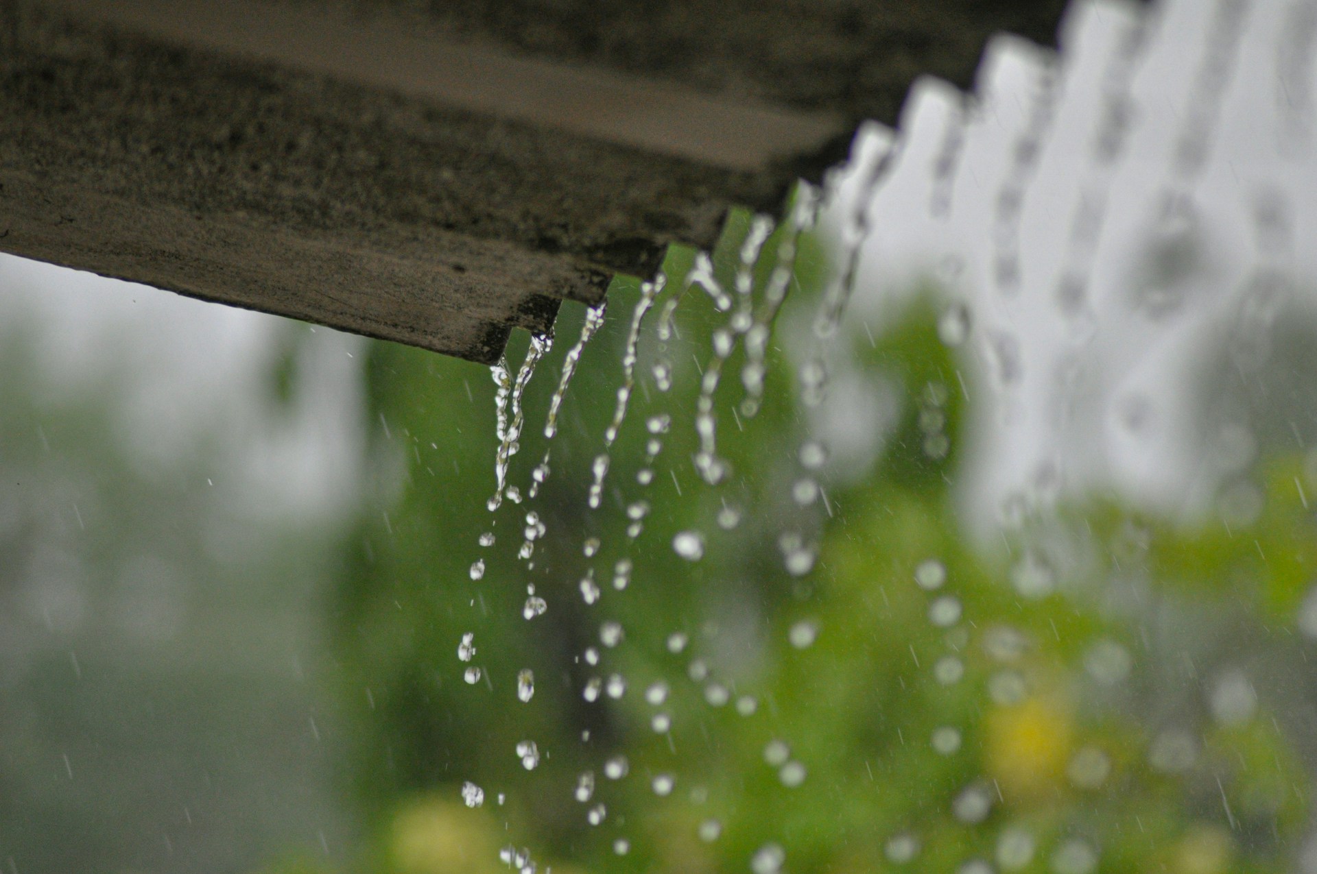 Pre-monsoon rainwater harvesting filter maintenance - WISY vortex filter vs sand gravel carbon filter India